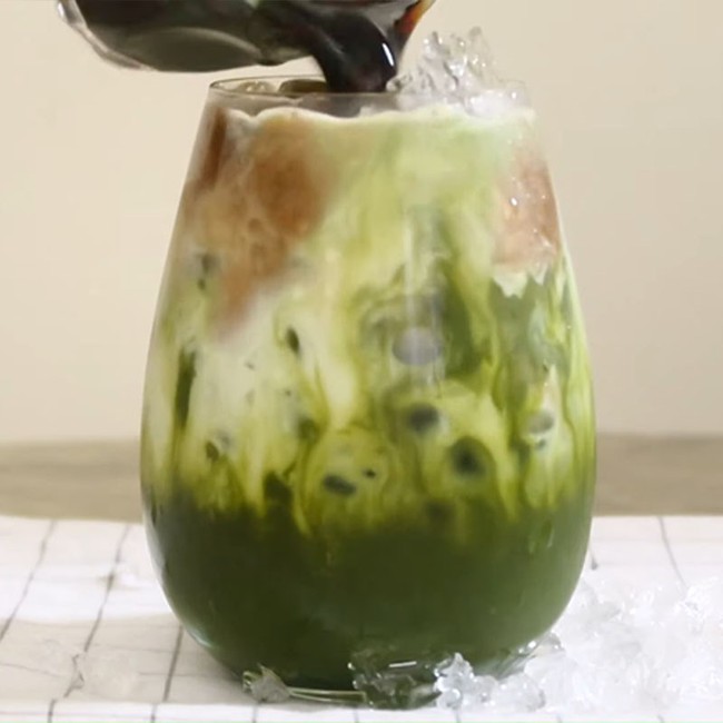 Vừa mê matcha, vừa nghiện cà phê, vậy thì chị em phải thử pha ngay món đồ uống 2 trong 1 này! - Ảnh 6.