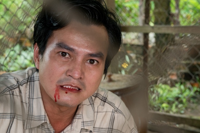 Bạch Công Khanh đóng vai ngu ngốc, hội ngộ Cao Minh Đạt - Lê Hạ Anh trong phim VTV - Ảnh 3.
