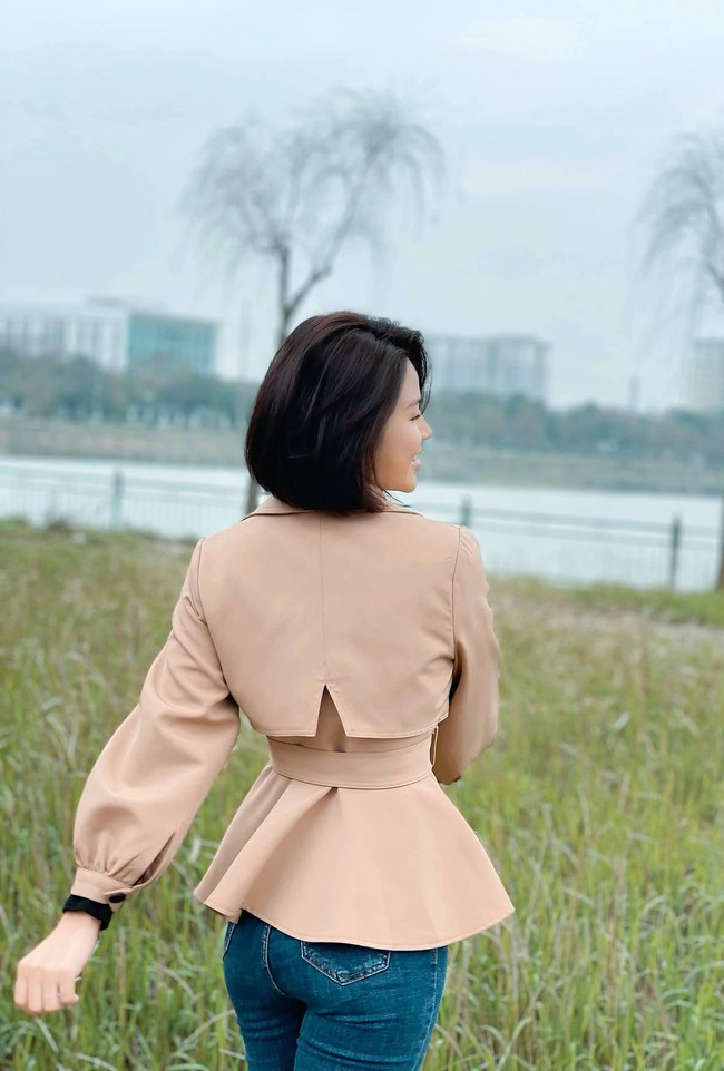 Hướng dương ngược nắng: Lộ hậu trường Minh tóc ngắn xinh đẹp, Trí bỏ đi sau khi biết mình không phải họ Cao? - Ảnh 3.