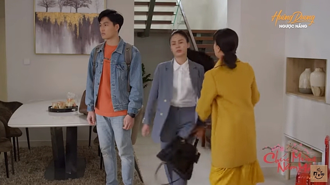 Hướng dương ngược nắng: Lộ hậu trường Minh tóc ngắn xinh đẹp, Trí bỏ đi sau khi biết mình không phải họ Cao? - Ảnh 6. Hướng dương ngược nắng: Lộ hậu trường Minh tóc ngắn xinh đẹp, Trí bỏ đi sau khi biết mình không phải họ Cao? - Ảnh 6.