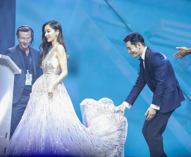 Huỳnh Hiểu Minh và Angelababy bán gấp biệt thự tân hôn với giá rẻ để nhanh chóng phân chia tài sản? - Ảnh 3. Huỳnh Hiểu Minh và Angelababy bán gấp biệt thự tân hôn với giá rẻ để nhanh chóng phân chia tài sản? - Ảnh 3.