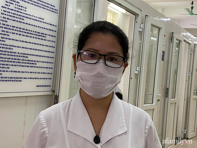 Tâm sự của những bác sĩ trẻ ở lại sau sự việc hơn 200 nhân viên y tế BV Bạch Mai xin nghỉ việc, chuyển công tác - Ảnh 3.