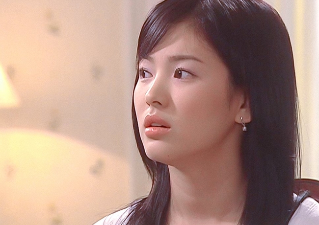 Một bộ phim của Song Hye Kyo bất ngờ hot trở lại sau 20 năm: Nhan sắc thuở thiếu nữ khiến người xem phải choáng ngợp - Ảnh 9.