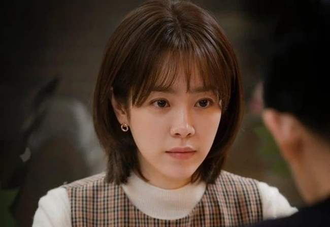 Chồng gửi người cũ: “Anh chưa bao giờ hạnh phúc thật sự khi xa em”, để rồi sau 2 năm được đoàn tụ thì anh ta phải kiệt quệ “chạy trối chết” - Ảnh 1. Chồng gửi người cũ: “Anh chưa bao giờ hạnh phúc thật sự khi xa em”, để rồi sau 2 năm được đoàn tụ thì anh ta phải kiệt quệ “chạy trối chết” - Ảnh 1.