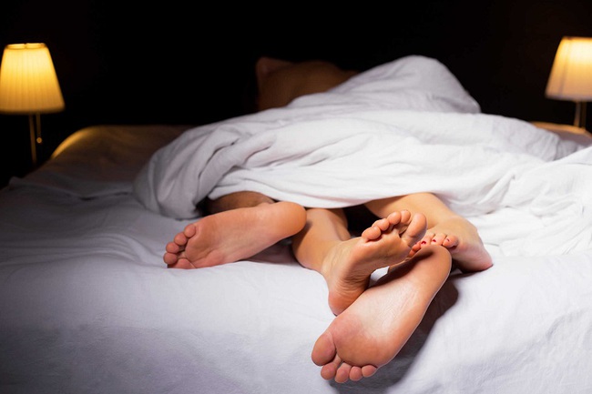 Vì sao xuất tinh ngoài vẫn có khả năng mang thai như thường? - Ảnh 1. Vì sao xuất tinh ngoài vẫn có khả năng mang thai như thường? - Ảnh 1.
