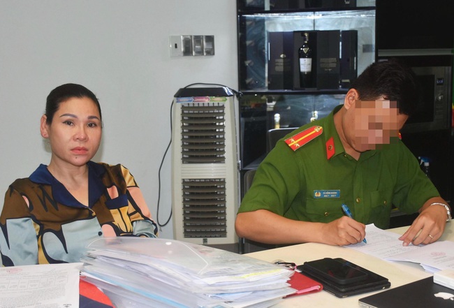 Ai đã từng vay nặng lãi của nữ đại gia Vũng Tàu - vợ diễn viên nổi tiếng khẩn trương liên hệ ngay với công an - Ảnh 3. Ai đã từng vay nặng lãi của nữ đại gia Vũng Tàu - vợ diễn viên nổi tiếng khẩn trương liên hệ ngay với công an - Ảnh 3.