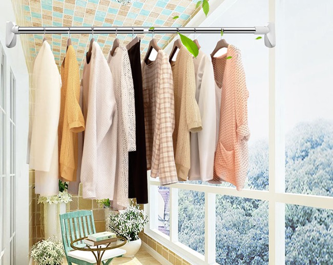 No more place to dry clothes because the balcony is being used for virtual living, here are some effective and space-saving solutions for drying clothes - photo 6.