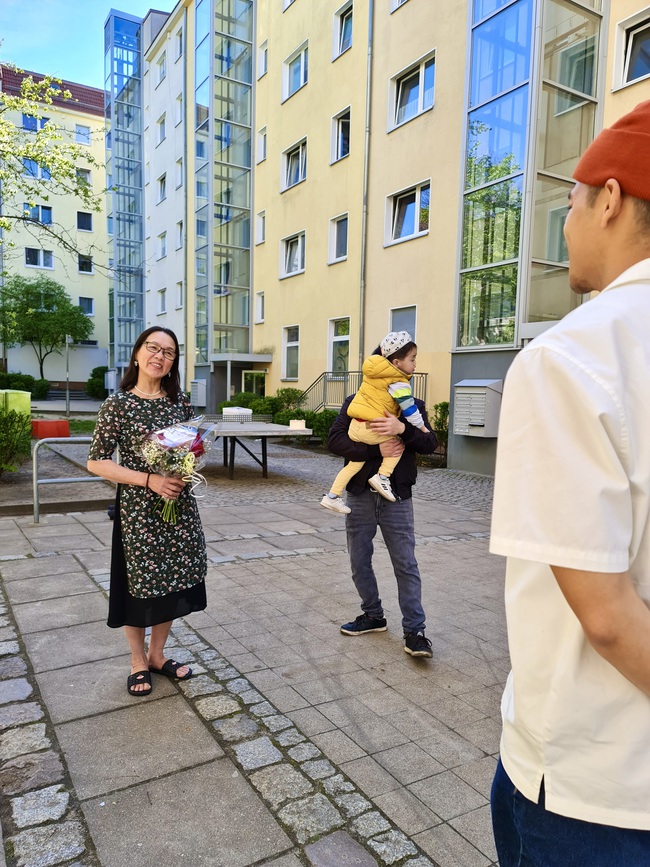 Trọng Hiếu làm MV tôn vinh những người phụ nữ sau 1 tháng bố ruột qua đời - Ảnh 8. Trọng Hiếu làm MV tôn vinh những người phụ nữ sau 1 tháng bố ruột qua đời - Ảnh 8.