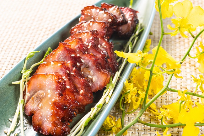 Master Chef V&otilde; Quốc "đốn tim" chị em bởi m&oacute;n thịt x&aacute; x&iacute;u cực đỉnh - Ảnh 1.