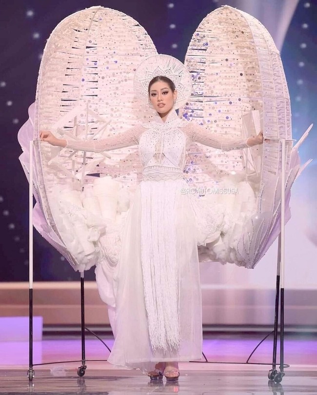 Top trang phục dân tộc đỉnh cao chiếm “spotlight” tại Miss Universe 2020 - Ảnh 9.