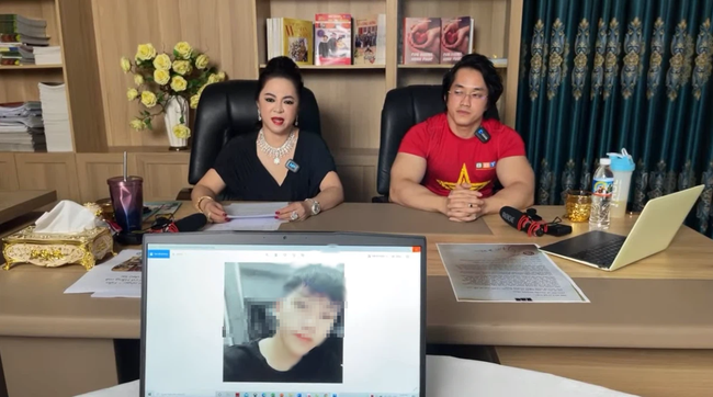 Bà Phương Hằng tố ông Võ Hoàng Yên trong lúc chữa bệnh bằng cách kéo lưỡi đã từng gây chết người - Ảnh 3. Bà Phương Hằng tố ông Võ Hoàng Yên trong lúc chữa bệnh bằng cách kéo lưỡi đã từng gây chết người - Ảnh 3.