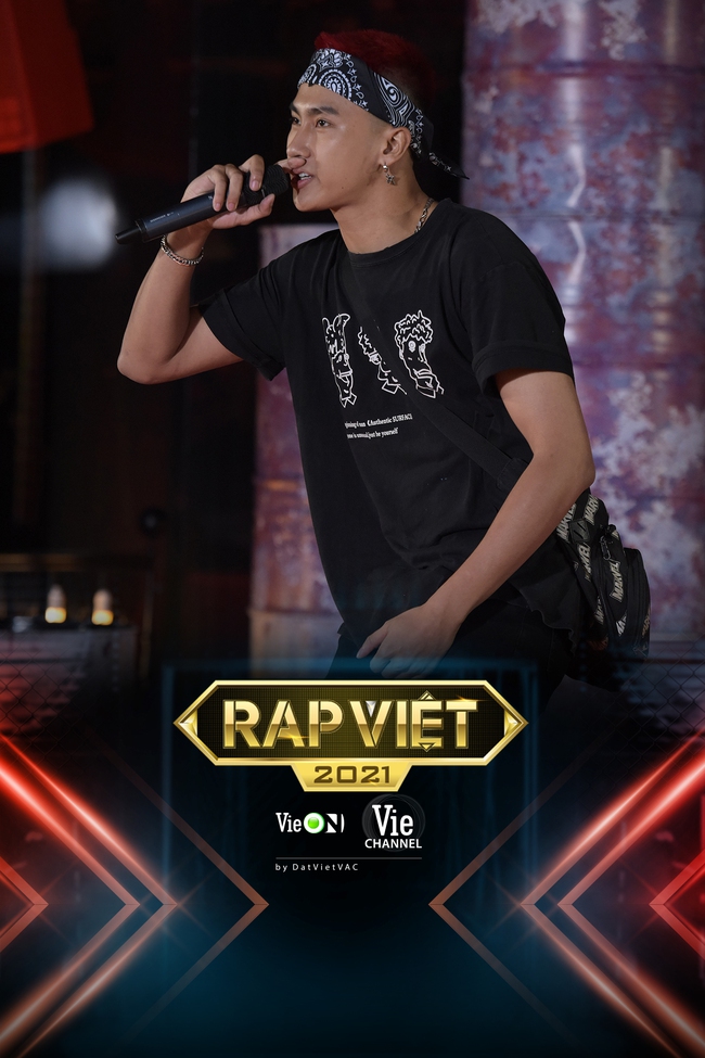 Rap Việt: &quot;Touliver con&quot;, nữ rapper ôm gấu bông xuất hiện khiến ai nấy há hốc - Ảnh 9.