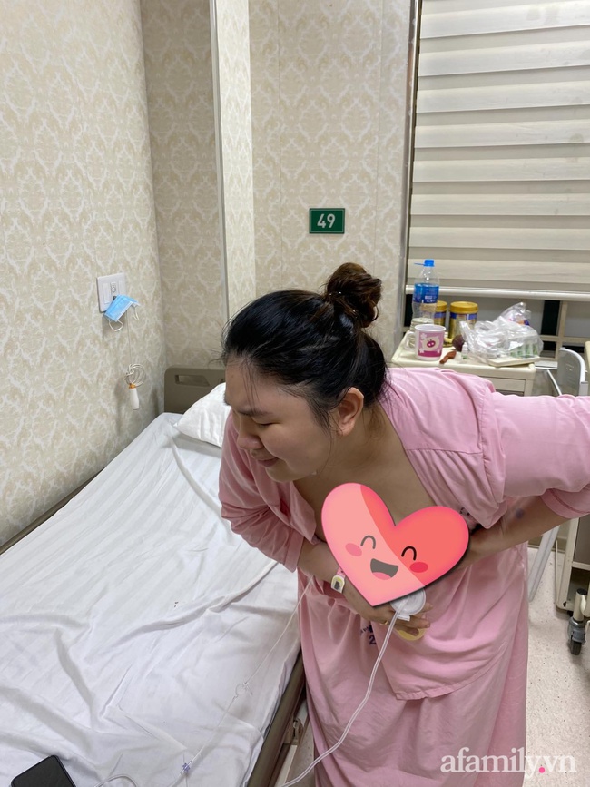 Mẹ 9x kể hành trình sinh mổ lần 2: Vợ thì đau như chết đi sống lại mà còn gặp đúng ông chồng siêu "nhây" - Ảnh 6. Mẹ 9x kể hành trình sinh mổ lần 2: Vợ thì đau như chết đi sống lại mà còn gặp đúng ông chồng siêu "nhây" - Ảnh 6.