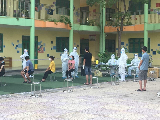 Cơ quan y tế vừa phát hiện ra chủng mới có sự lai tạo giữa chủng từ Ấn Độ và chủng từ Anh - Ảnh 2. Cơ quan y tế vừa phát hiện ra chủng mới có sự lai tạo giữa chủng từ Ấn Độ và chủng từ Anh - Ảnh 2.
