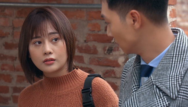 Hương vị tình thân: Thy tím mặt khi phải ngồi sau Nam, Nam ghét đàn chị ra mặt nhưng sau lưng lại quân tử bất ngờ - Ảnh 4. Hương vị tình thân: Thy tím mặt khi phải ngồi sau Nam, Nam ghét đàn chị ra mặt nhưng sau lưng lại quân tử bất ngờ - Ảnh 4.