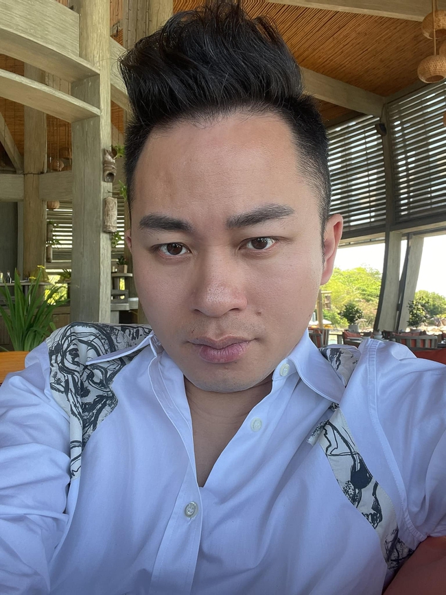 Giữa lúc vướng nghi án bị Nathan Lee bóc phốt trên livestream, Tùng Dương phản ứng thế nào? - Ảnh 2. Giữa lúc vướng nghi án bị Nathan Lee bóc phốt trên livestream, Tùng Dương phản ứng thế nào? - Ảnh 2.