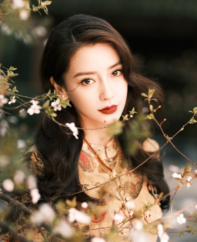 Những mỹ nhân Hoa ngữ đẹp nhất trong mắt người Hàn Quốc: Dương Mịch mất hút, Triệu Lệ Dĩnh và Địch Lệ Nhiệt Ba vẫn phải lép vế trước nữ idol này - Ảnh 14.