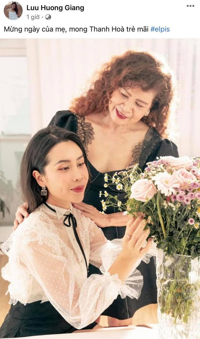 Sao Việt trong Ngày của mẹ: Kim Lý gửi lời yêu thương cho 4 người mẹ cùng Hồ Ngọc Hà, Nhã Phương nhắn nhủ "bên mẹ là nơi bình yên nhất" - Ảnh 15. Sao Việt trong Ngày của mẹ: Kim Lý gửi lời yêu thương cho 4 người mẹ cùng Hồ Ngọc Hà, Nhã Phương nhắn nhủ "bên mẹ là nơi bình yên nhất" - Ảnh 15.