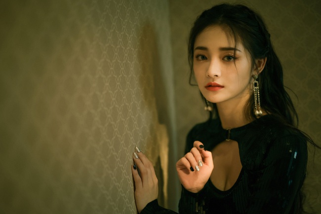 Những mỹ nhân Hoa ngữ đẹp nhất trong mắt người Hàn Quốc: Dương Mịch mất hút, Triệu Lệ Dĩnh và Địch Lệ Nhiệt Ba vẫn phải lép vế trước nữ idol này - Ảnh 20.