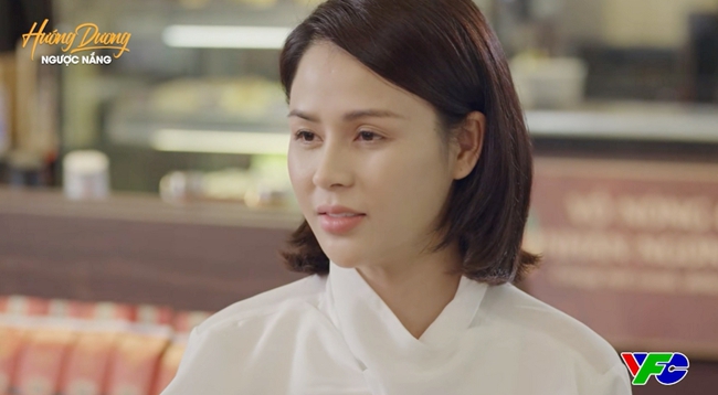 Hướng dương ngược nắng: Mẹ Cami sang chảnh tới gặp Minh, chính thức nói ra mối quan hệ với Hoàng - Ảnh 2.