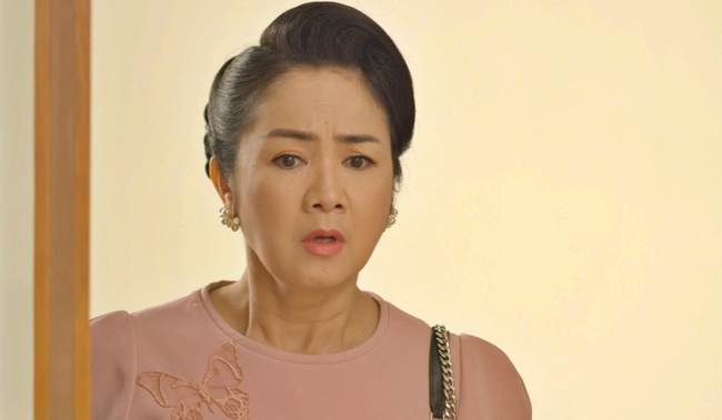 Hướng dương ngược nắng: Châu bày kế giúp bà Cúc đến với ông Quân nhưng lại phản tác dụng - Ảnh 3.