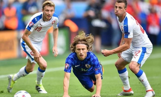 EURO 2020 ngày 18/6: Tuyển Anh có thoát khỏi biệt danh &quot;sư tử giấy&quot;, Thụy Điển đang mơ chiếm ngôi đầu bảng E? - Ảnh 3.