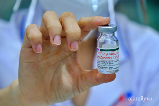 1.000 nhân viên Khu Công nghệ cao khởi đầu chiến dịch tiêm vắc xin COVID-19 lớn nhất từ trước đến nay ở TP.HCM - Ảnh 2.