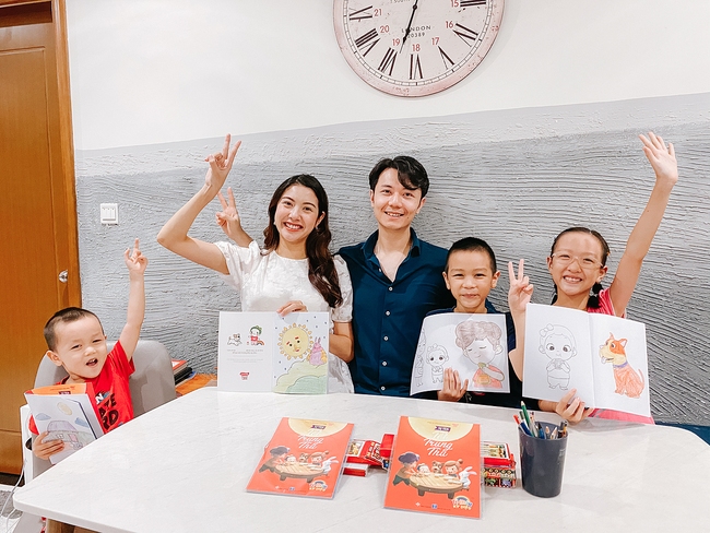 Con Cưng xác lập kỷ lục phát hành 1 triệu tập tô màu, gây quỹ hỗ trợ các bệnh nhi bị tim bẩm sinh có hoàn cảnh khó khăn - Ảnh 2. Con Cưng xác lập kỷ lục phát hành 1 triệu tập tô màu, gây quỹ hỗ trợ các bệnh nhi bị tim bẩm sinh có hoàn cảnh khó khăn - Ảnh 2.