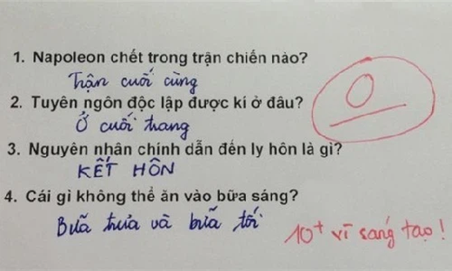 Bài kiểm tra có câu: &quot;Nếu là nông dân gặp phải tình trạng thua lỗ thì em làm gì&quot;, cậu bé viết 4 từ mà cô không thốt nên lời - Ảnh 2.