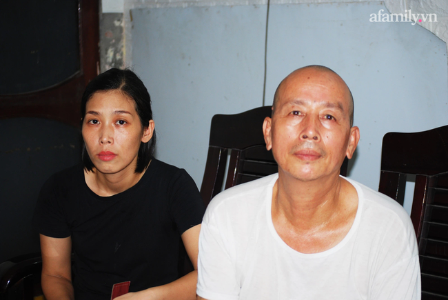 Khi con gái sinh thì người cha vắng nhà Khi con gái sinh thì người cha vắng nhà