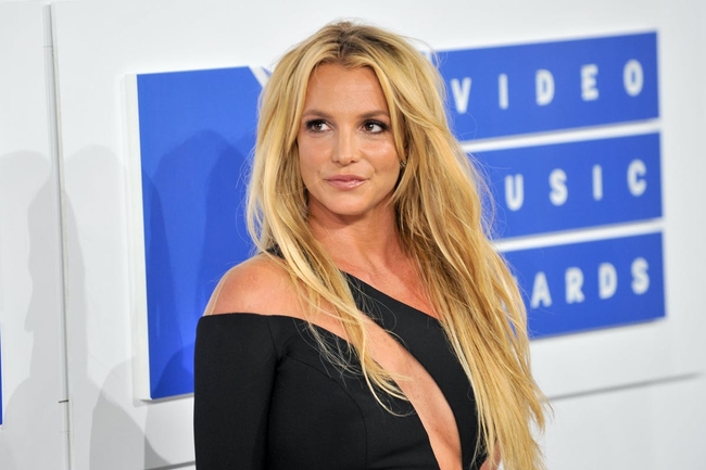 Chấn động: Truyền thông Mỹ công bố hàng loạt tài liệu về cuộc sống bị kiểm soát của Britney Spears trong nhiều năm - Ảnh 2.