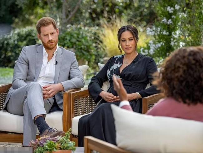 Vợ chồng Meghan được mời dự Đại lễ Bạch kim: Nữ ho&agrave;ng Anh muốn h&ograve;a giải hay l&agrave; nước đi cao tay trị nh&agrave; Sussex? - Ảnh 2.