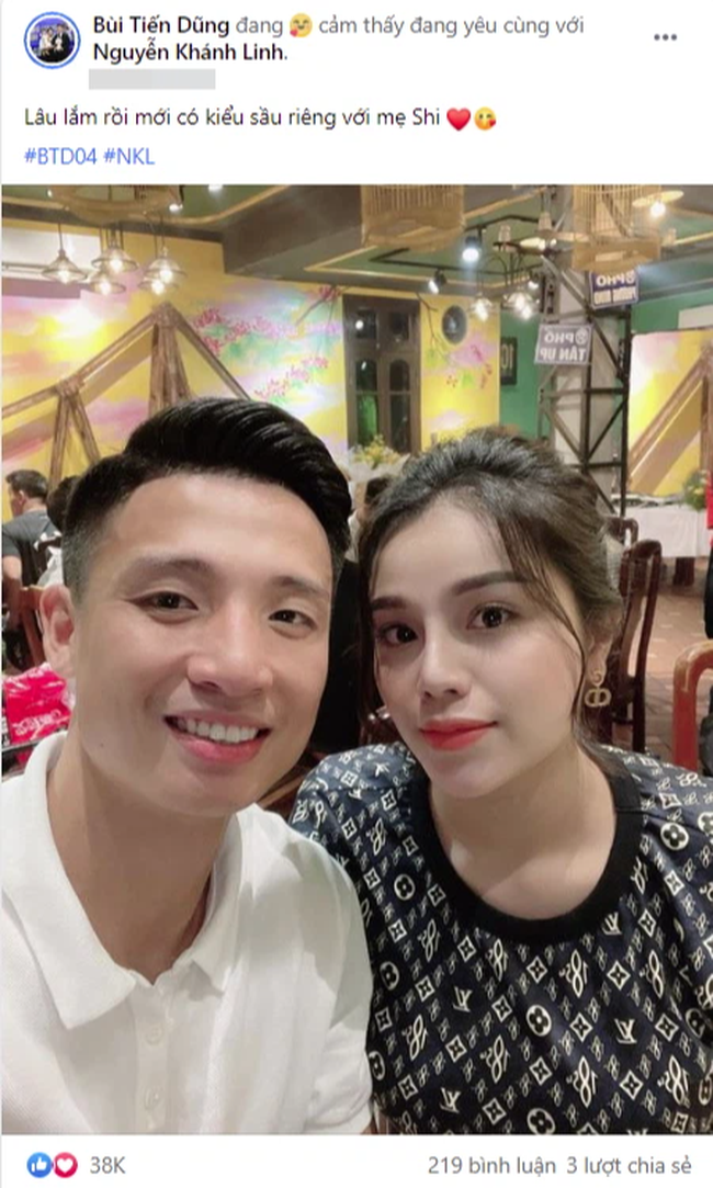 Chấm điểm độ sến súa của các ông bố cầu thủ với con: "Anh Tư" Tiến Dũng giành ngôi quán quân, Đức "Cọt" xếp thứ nhì vì khéo nịnh! - Ảnh 5. Chấm điểm độ sến súa của các ông bố cầu thủ với con: "Anh Tư" Tiến Dũng giành ngôi quán quân, Đức "Cọt" xếp thứ nhì vì khéo nịnh! - Ảnh 5.