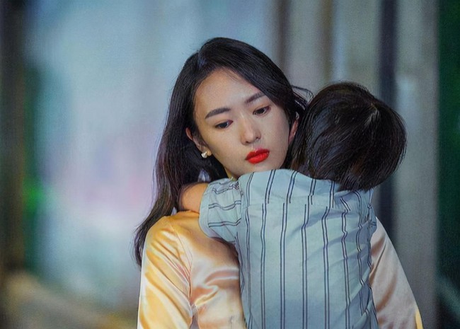 Tôi định xét nghiệm ADN, nào ngờ vợ bế con mới sinh bỏ trốn, 6 năm sau gặp lại, tôi sửng sốt với đứa trẻ bên cạnh cô ấy - Ảnh 1. Tôi định xét nghiệm ADN, nào ngờ vợ bế con mới sinh bỏ trốn, 6 năm sau gặp lại, tôi sửng sốt với đứa trẻ bên cạnh cô ấy - Ảnh 1.