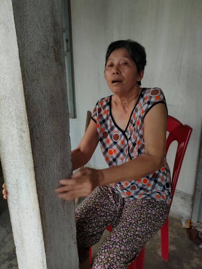 Cảnh “sống mòn” của người phụ nữ đơn thân, toàn thân run rẩy, co cứng: “Tôi ước được sống bình yên, dù chỉ một ngày” - Ảnh 8. Cảnh “sống mòn” của người phụ nữ đơn thân, toàn thân run rẩy, co cứng: “Tôi ước được sống bình yên, dù chỉ một ngày” - Ảnh 8.