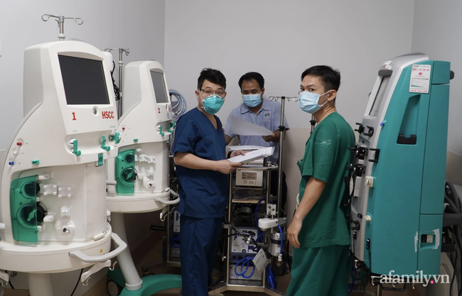Bên trong Bệnh viện Hồi sức COVID-19 1.000 giường tại TP.HCM đang khẩn trương chuẩn bị đón bệnh nhân nặng - Ảnh 5.