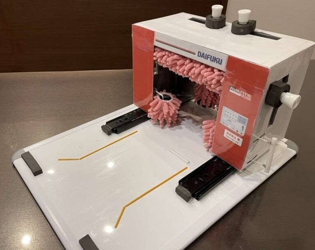 Con trai thích... máy rửa xe hơn cơm ngày 3 bữa, mẹ Nhật làm ngay một việc nhận "mưa" lời khen từ dân mạng - Ảnh 2. Con trai thích... máy rửa xe hơn cơm ngày 3 bữa, mẹ Nhật làm ngay một việc nhận "mưa" lời khen từ dân mạng - Ảnh 2.