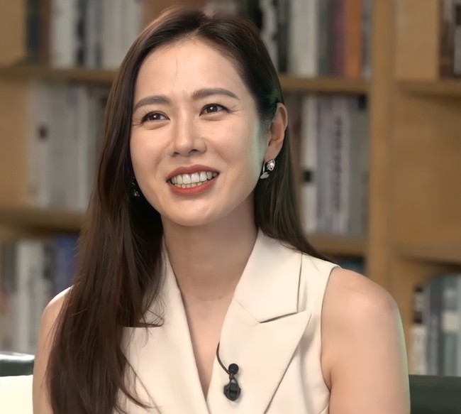 Son Ye Jin bị “bóc trần” nhan sắc thật ở tuổi 39 qua hình chưa chỉnh sửa - Ảnh 2.