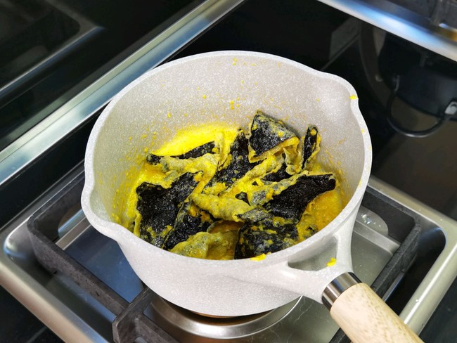 Snack rong biển trứng muối si&ecirc;u hot kh&ocirc;ng ngờ l&agrave;m cực đơn giản thế n&agrave;y - Ảnh 14.