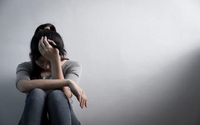 Chồng ngoại tình lần 2 và lộ ra bí mật kinh khủng, vợ chưa kịp làm gì thì mẹ chồng đã lên tiếng cùng quyết định cực gắt khiến cô trào nước mắt! - Ảnh 1.