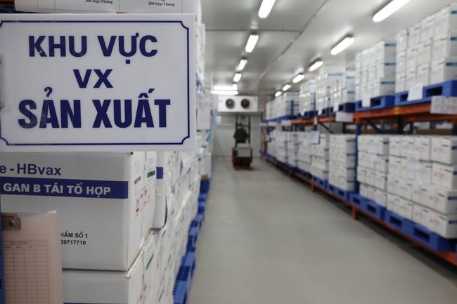 Hình ảnh: Quy trình gia công lô vaccine Sputnik V đầu tiên của Nga tại Việt Nam - Ảnh 14.