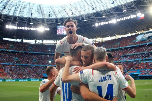 Tứ kết EURO 2020 ngày 3/7: Màn đối đầu của 2 &quot;hiện tượng&quot; CH Séc - Đan Mạch,  - Ảnh 2.
