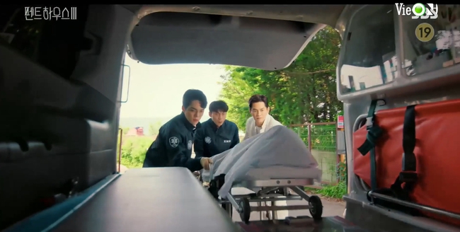 Cuộc chiến thượng lưu 3 tập 6: Logan Lee còn sống, Seo Jin gây sốc khi là người đứng sau điều khiển Ha Yoon Cheol giải cứu - Ảnh 5.