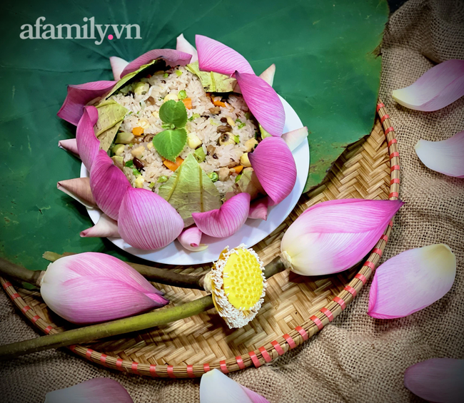 Cơm sen đẹp lung linh là vậy nhưng làm không hề khó - chẳng cần ra nhà hàng cũng có thể đãi cả nhà! - Ảnh 10.