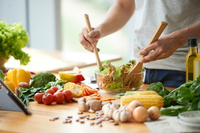 Tổng hợp những loại thực phẩm đơn giản giúp kiểm soát bệnh Lupus - Ảnh 1. Tổng hợp những loại thực phẩm đơn giản giúp kiểm soát bệnh Lupus - Ảnh 1.