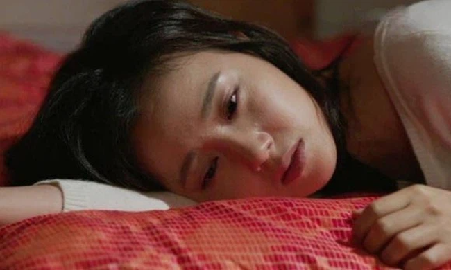 Lấy nhau 9 năm, lần đầu tiên chồng xuống bếp nấu cho vợ bát cháo làm tôi mủi lòng do dự, không dám đưa đơn ly dị - Ảnh 1. Lấy nhau 9 năm, lần đầu tiên chồng xuống bếp nấu cho vợ bát cháo làm tôi mủi lòng do dự, không dám đưa đơn ly dị - Ảnh 1.