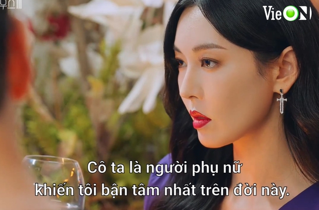 Cuộc chiến thượng lưu: 2 chi tiết khiến Su Ryeon &quot;ăn hành&quot; tơi tả khiến phim &quot;nhây&quot; đến tận 3 phần  - Ảnh 2.