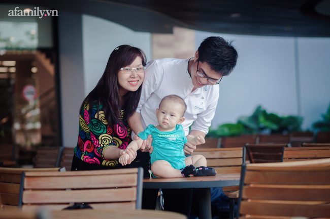 Chuyện t&igrave;nh c&oacute; 26 ngh&igrave;n like của cặp đ&ocirc;i Hội An: Lớp 8 gặp mặt nh&igrave;n đ&atilde; "thấy gh&eacute;t" v&agrave; m&agrave;n giảm 22kg sau sinh ngoạn mục b&otilde; c&ocirc;ng chồng b&oacute;c bưởi mỗi ng&agrave;y! - Ảnh 7.