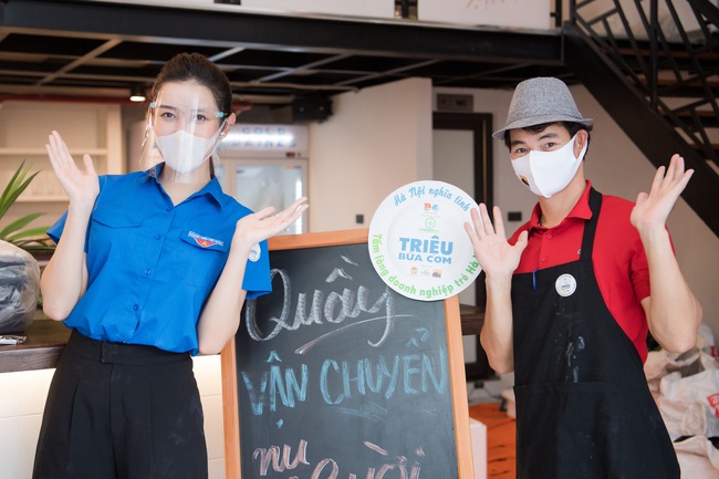 Á hậu Huyền My hội ngộ Xuân Bắc, tâm sự xúc động khi góp sức giúp đỡ người nghèo mùa Covid - Ảnh 4. Á hậu Huyền My hội ngộ Xuân Bắc, tâm sự xúc động khi góp sức giúp đỡ người nghèo mùa Covid - Ảnh 4.