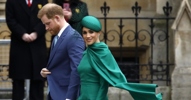 Đâu chỉ núp bóng vợ trên bìa tạp chí, Harry ngoài đời cũng bị Meghan lấn lướt, làm cho lu mờ nhiều lần - Ảnh 6.